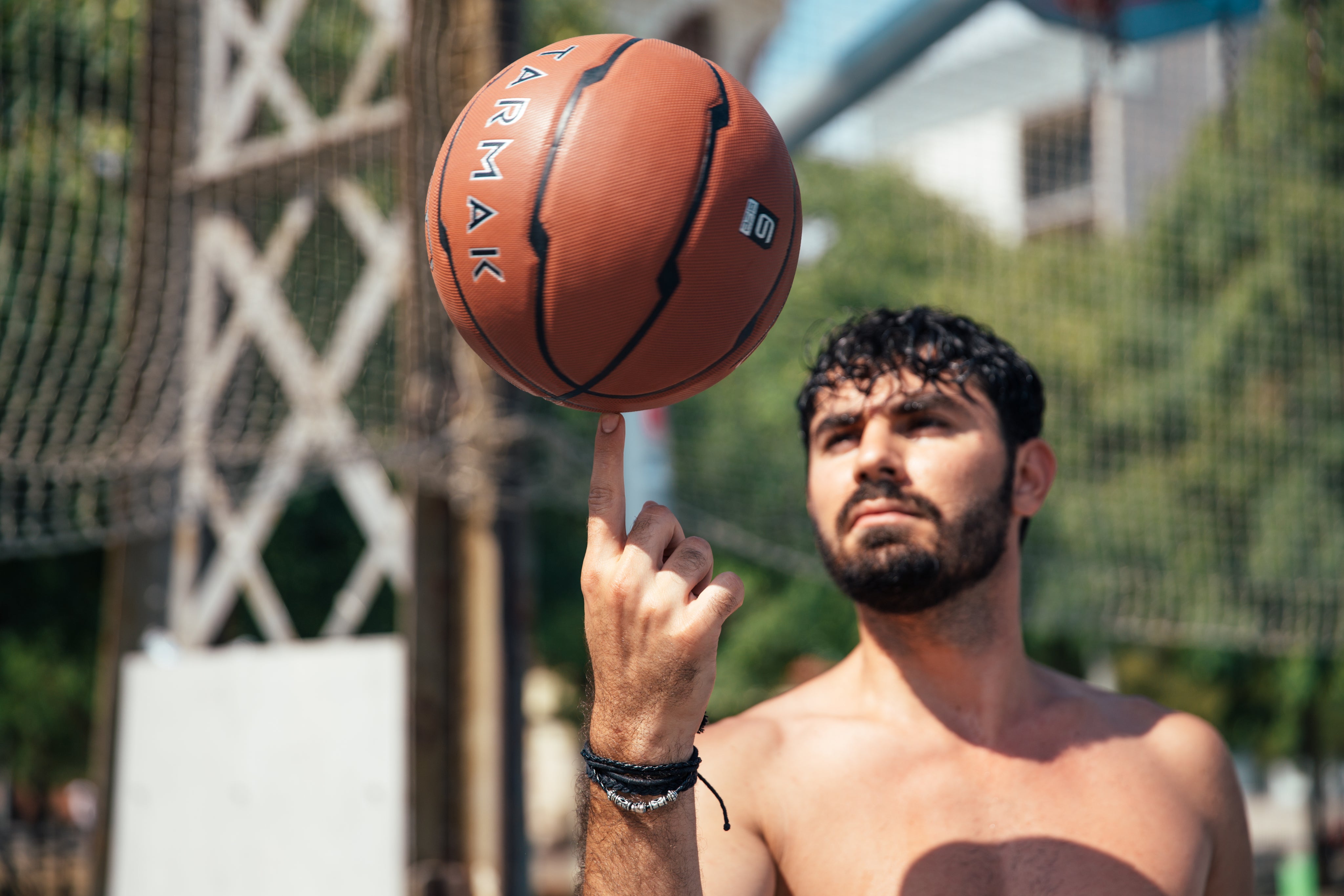 files/Man-Spinning-Basketball-On-Finger.jpg